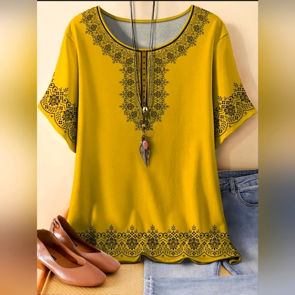 Tops - NWT Womens Vintage-Inspired Yellow T-Shirt with Intricate Lace Detail Medium